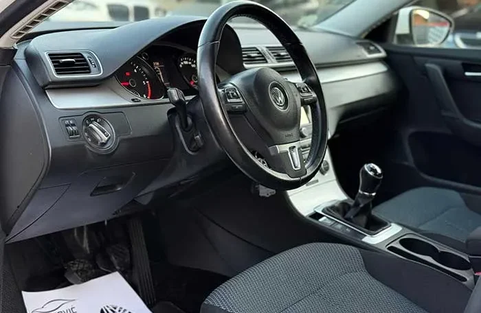 Volkswagen Passat B7 RATA 116E 2014. godište