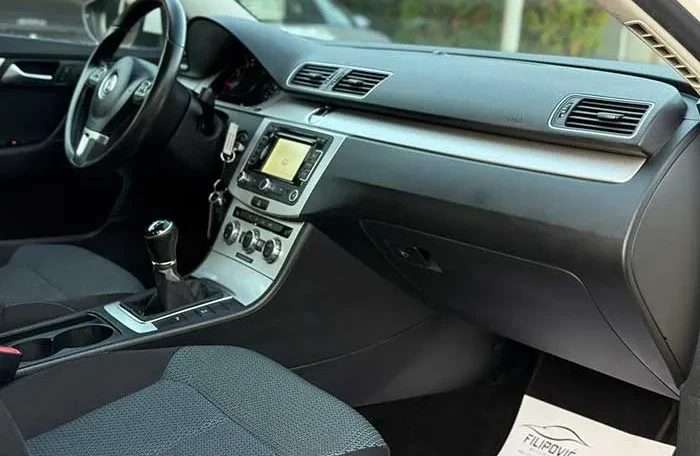 Volkswagen Passat B7 RATA 116E 2014. godište