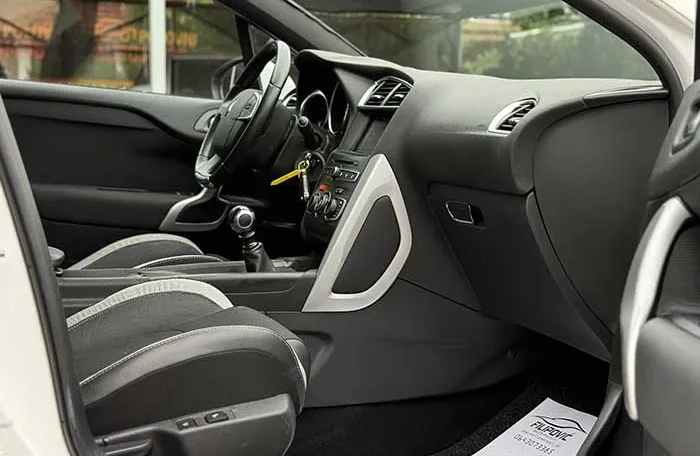 Citroen DS4 RATA 119E 2015. godište