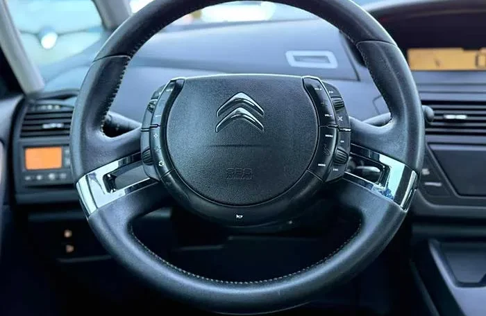 Citroen C4 Grand Picasso RATA 69E 2011. godište