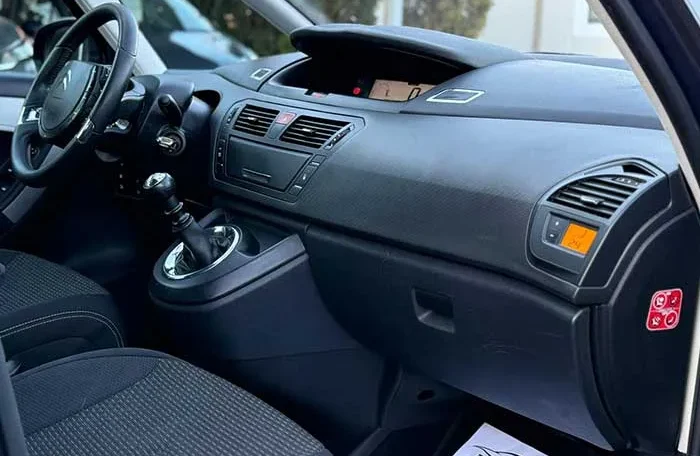 Citroen C4 Grand Picasso RATA 69E 2011. godište
