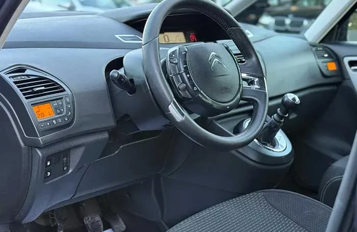 Citroen C4 Grand Picasso RATA 69E 2011. godište