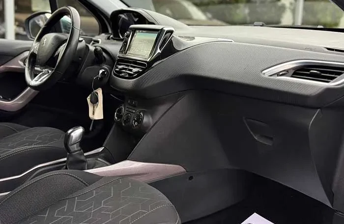 Peugeot 2008 RATA 108E 2015. godište