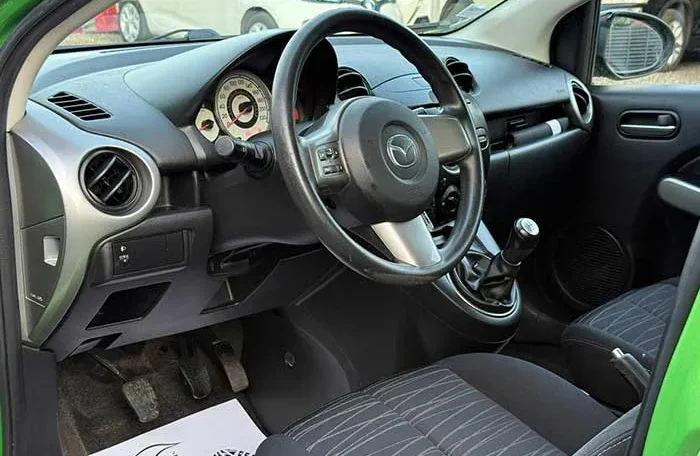 Mazda 2 Rata 69E 2011. godište