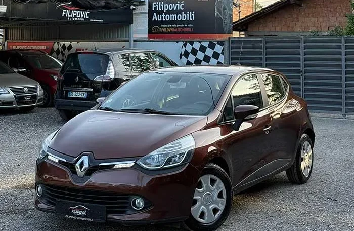 Renault Clio RATA 99E 2013. godište