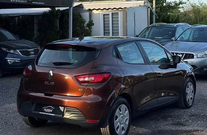Renault Clio RATA 99E 2013. godište