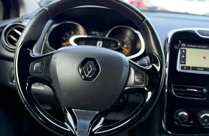 Renault Clio RATA 99E 2013. godište