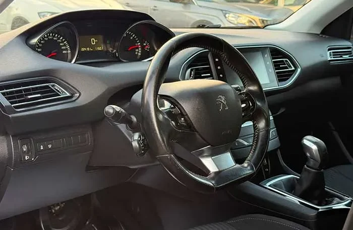 Peugeot 308 RATA 99E 2016. godište