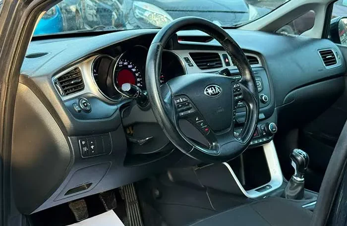 Kia cee`d RATA 99E 2012. godište