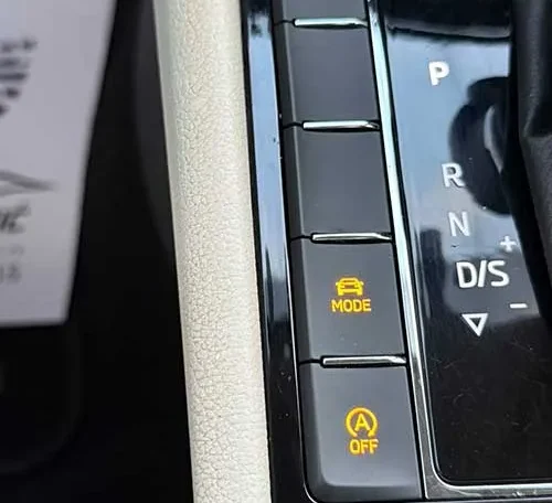 Škoda Superb RATA 196E 2016. godište